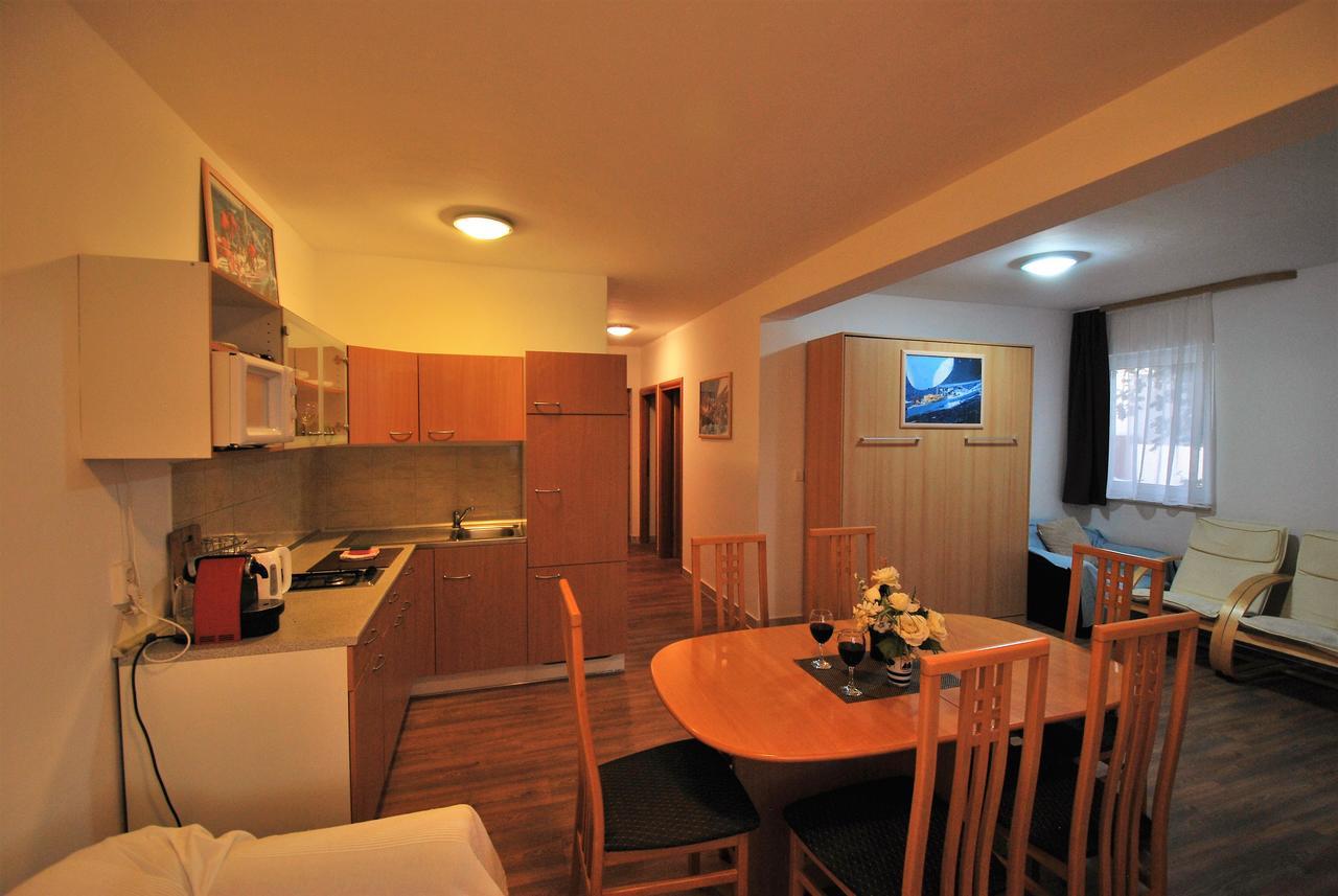 Nautica Apartments Betina  Exterior photo