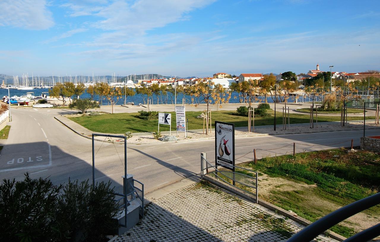 Nautica Apartments Betina  Exterior photo